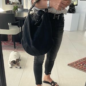 Gucci black shoulder bag with gold chained strap